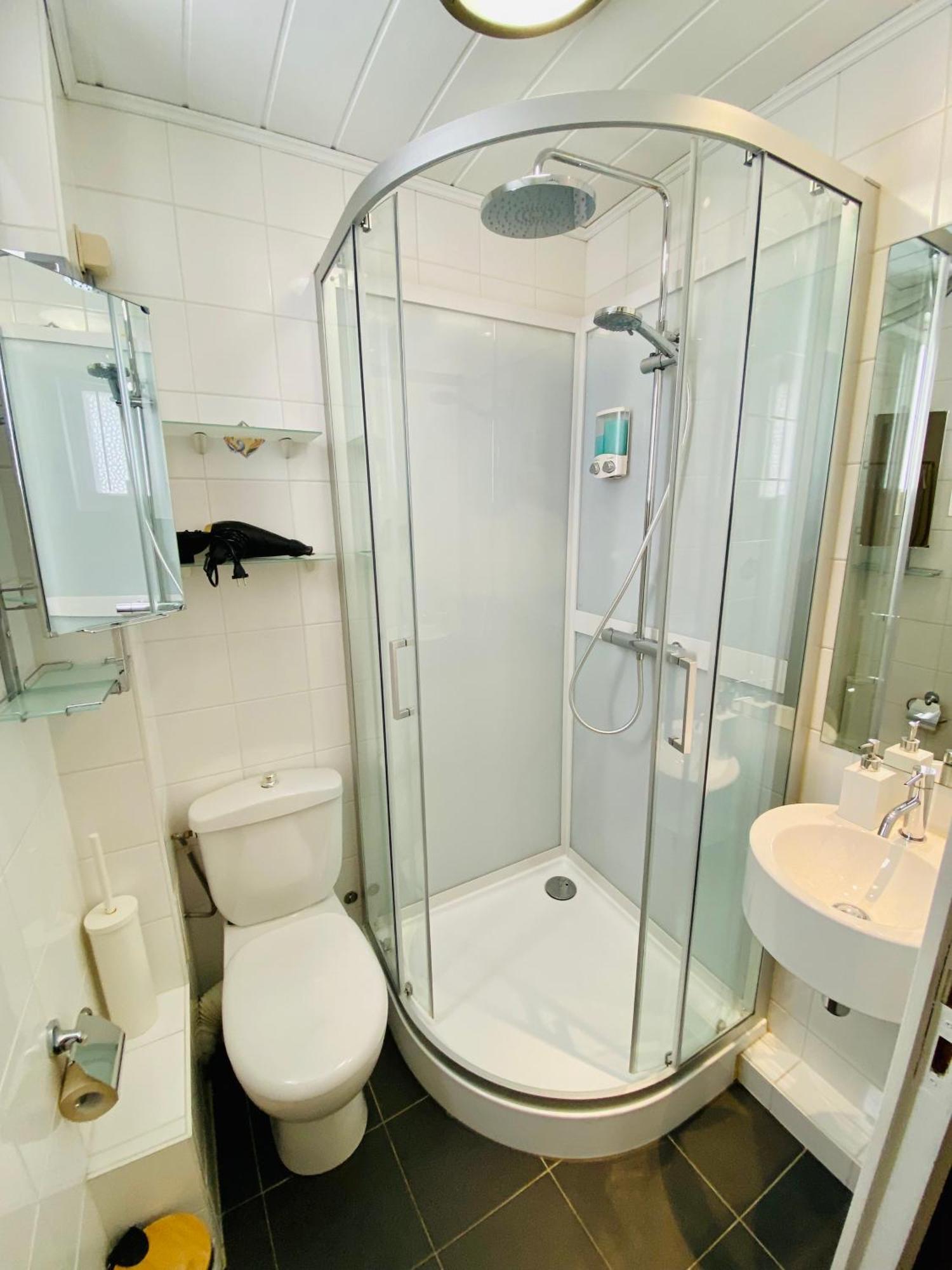Bed & Breakfast Tripel B 3*